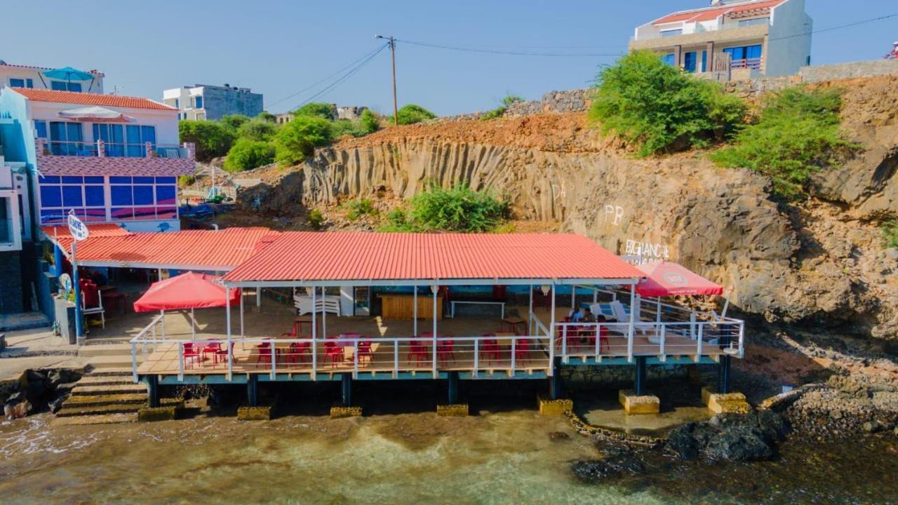 דירות Praia Baixo Sea View Big Lanche מראה חיצוני תמונה
